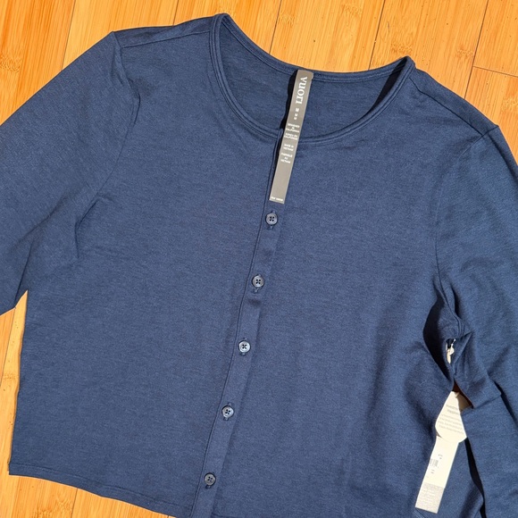 Vuori Women's Blue Cowl Neck Sweater - Picture 8 of 14